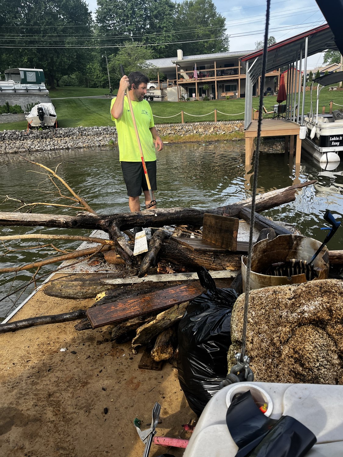 Boone Salt Spring Spring Cleanup Continues – Boone Lake Association